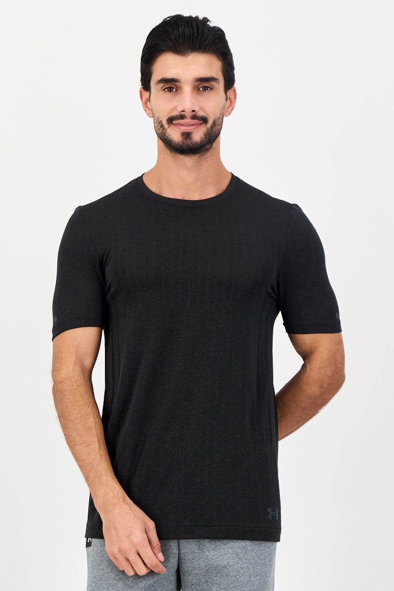 UNDER ARMOUR تي شيرت تدريب قصير الأكمام للرجال، أسود - Image 1